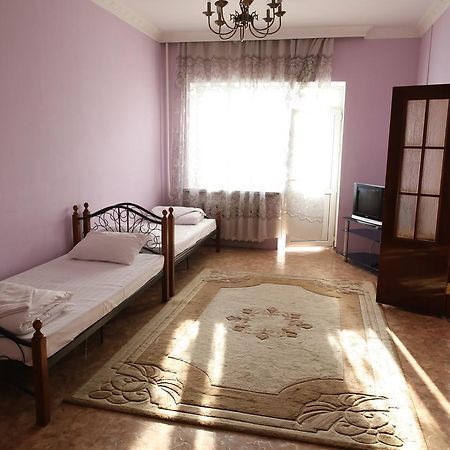 Hotel Alkuat Αστάνα Εξωτερικό φωτογραφία
